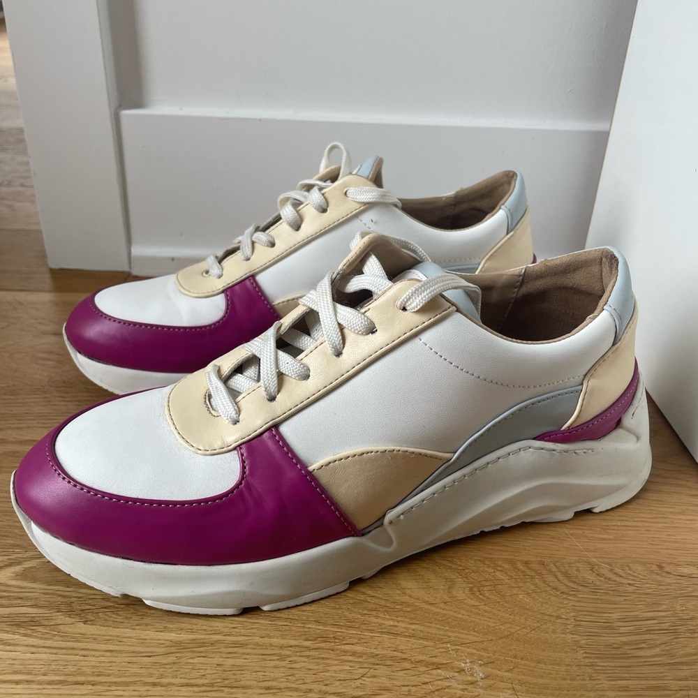 Vegan sneakers